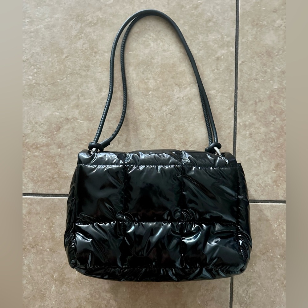 H&M Quilted Puffer Shoulder Bag